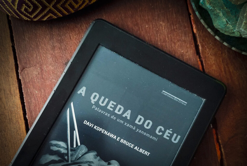 Sobre a Queda do Céu
